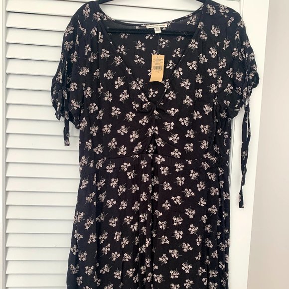 American Eagle Outfitters Dresses & Skirts - American Eagle NWT Charcoal Mini Dress- XL